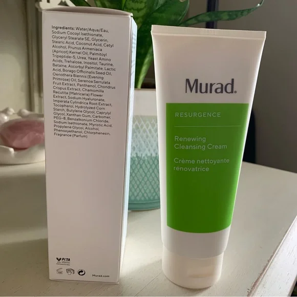 MURAD Renewing Cleansing Cream - Picture 7 of 8